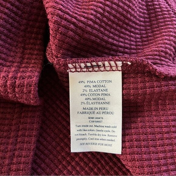 Faherty Oversized Waffle Crew - Picture 6 of 10